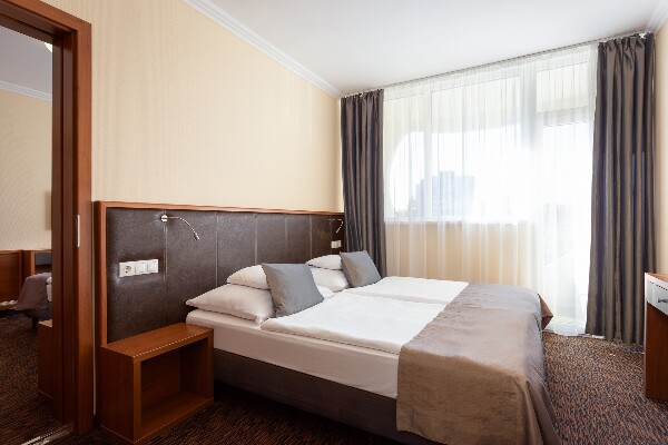 Hotel Eger & Park, Connecting szoba (2 összenyitható standard szoba)